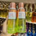 Victoria’s secret splash ( Coconut Paasion Sunkissed)